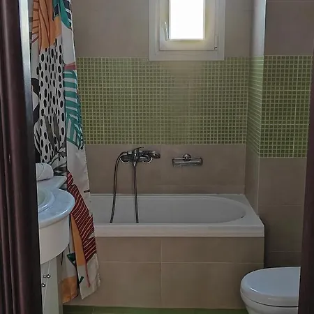 Sunshine House Apartment *