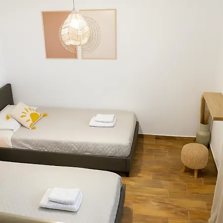 Sunshine House Ermoúpoli